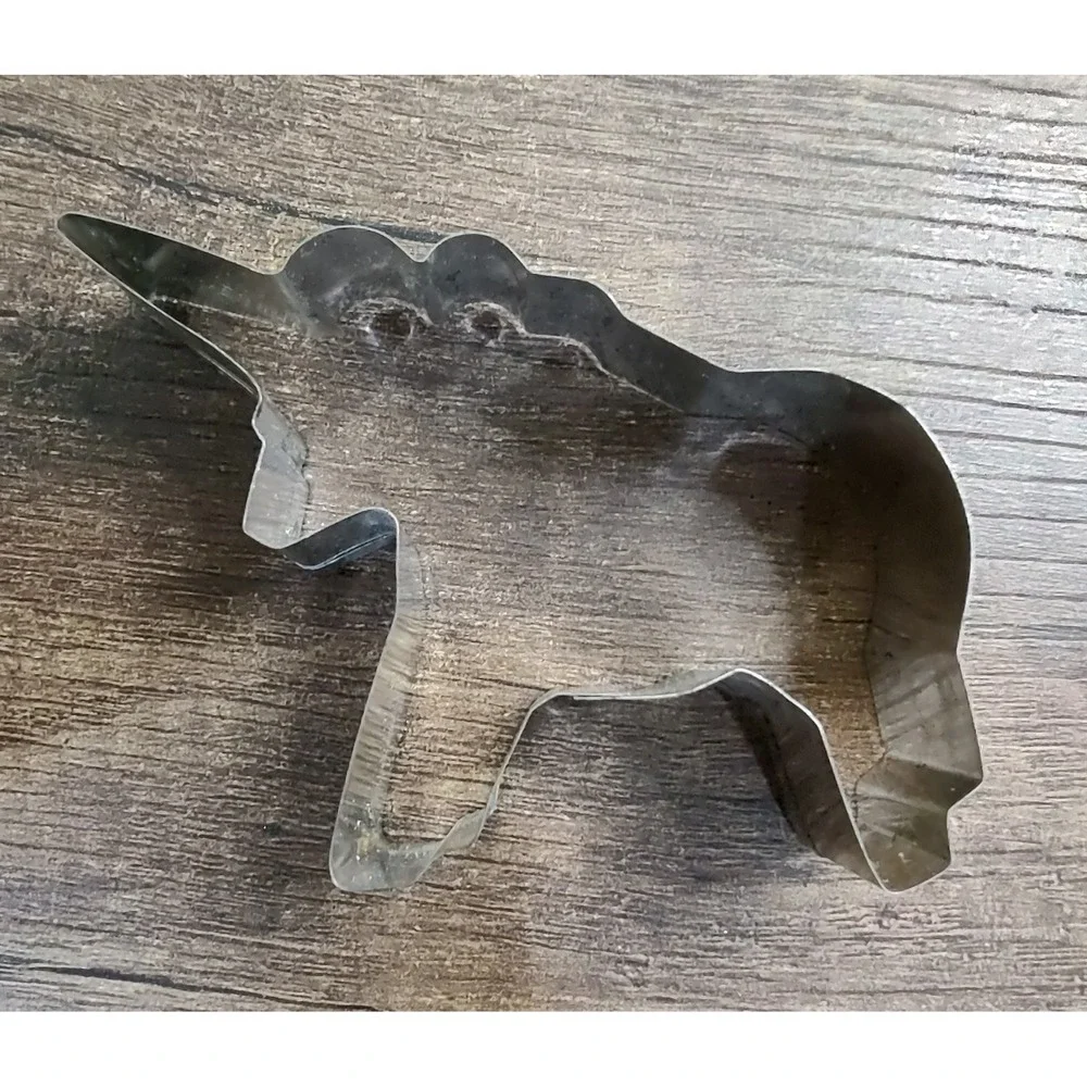 Vintage Unicorn Cookie Cutter Metal D6